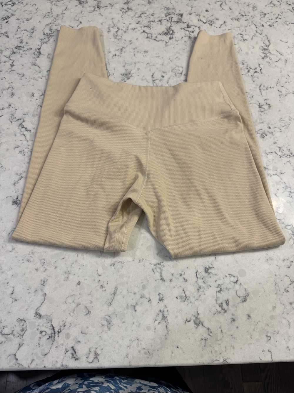 NIKE  Dri-Fit Women’s Medium beige colored ribbed leggings. Like new